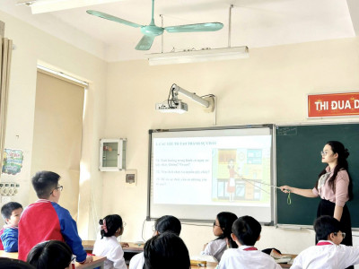 Trường THCS Văn Yên tổ chức tiết dạy kỹ năng phòng cháy chữa cháy - cứu hộ cứu nạn cho học sinh THCS theo Thông tư 06/2022/TT-BCA.