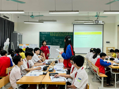 Chuyên đề Ngữ văn: Rèn kĩ năng đọc hiểu văn bản thông tin qua văn bản “Choáng ngợp và đau đớn những cảnh báo từ loạt phim “Hành tinh của chúng ta” do cô giáo Thiều Kim Dung thực hiện.