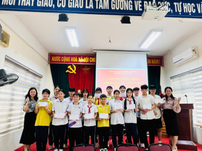 BGH TRƯỜNG THCS VĂN YÊN GẶP MẶT ĐỘI TUYỂN THAM GIA GIẢI THỂ DỤC THỂ THAO CẤP PHƯỜNG HÀ ĐÔNG Môn: Bóng bàn – Cầu lông