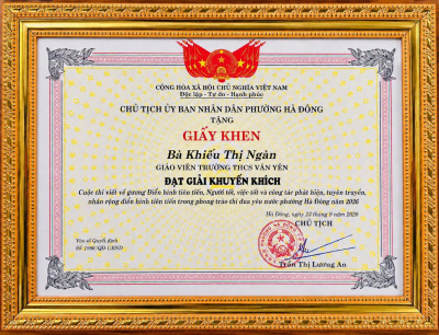 TRƯỜNG THCS VĂN YÊN CHÚC MỪNG THÀNH TÍCH CỦA CÔ GIÁO KHIẾU THỊ NGÀN