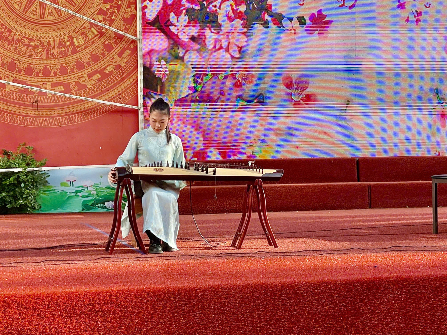 Học sinh Nguyễn Ngọc Linh – lớp 7A16, THCS Văn Yên đạt giải Ba tại Kỳ thi Tài năng Nhạc cụ học sinh phổ thông phường Hà Đông