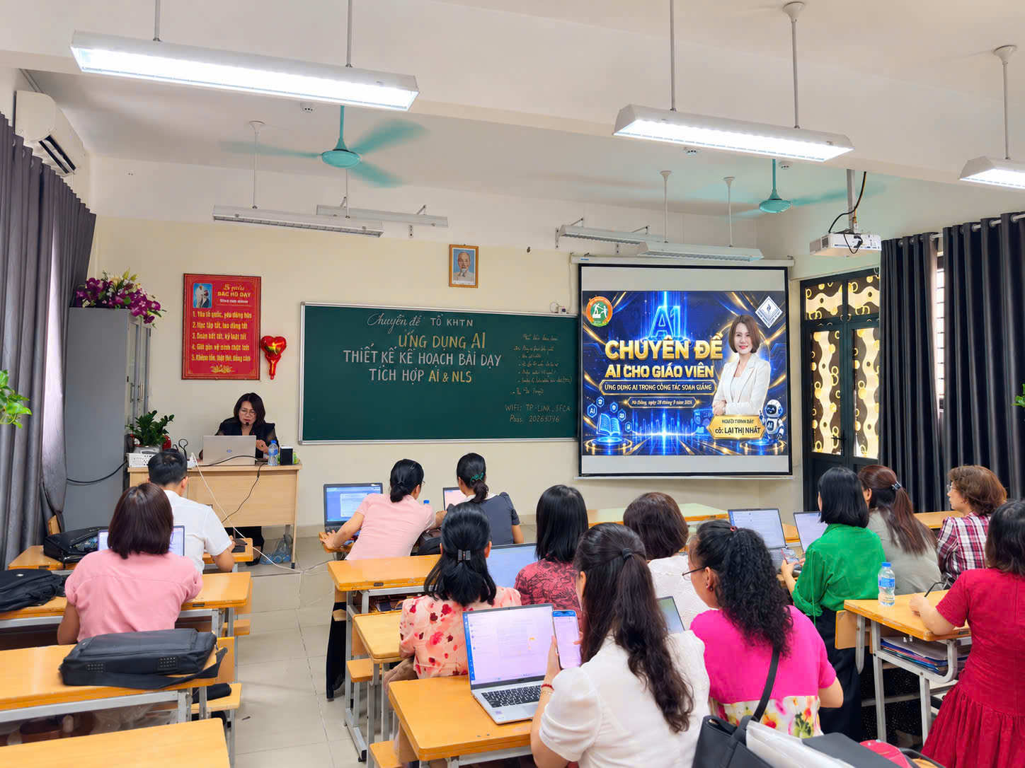 CHUYÊN ĐỀ: ỨNG DỤNG AI THIẾT KẾ KẾ HOẠCH BÀI DẠY TÍCH HỢP AI VÀ NĂNG LỰC SỐ